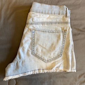 Mudd Denim Shorts. Light- washed. Juniors size 5.